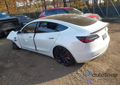 2020 Tesla Model 3 Performance z USA, uszkodzony, nr VIN 5YJ3E1EC0LF603267